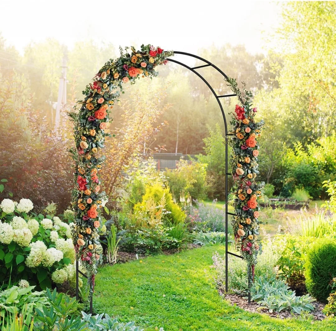 Black Metal Garden Arch Wedding Archway
