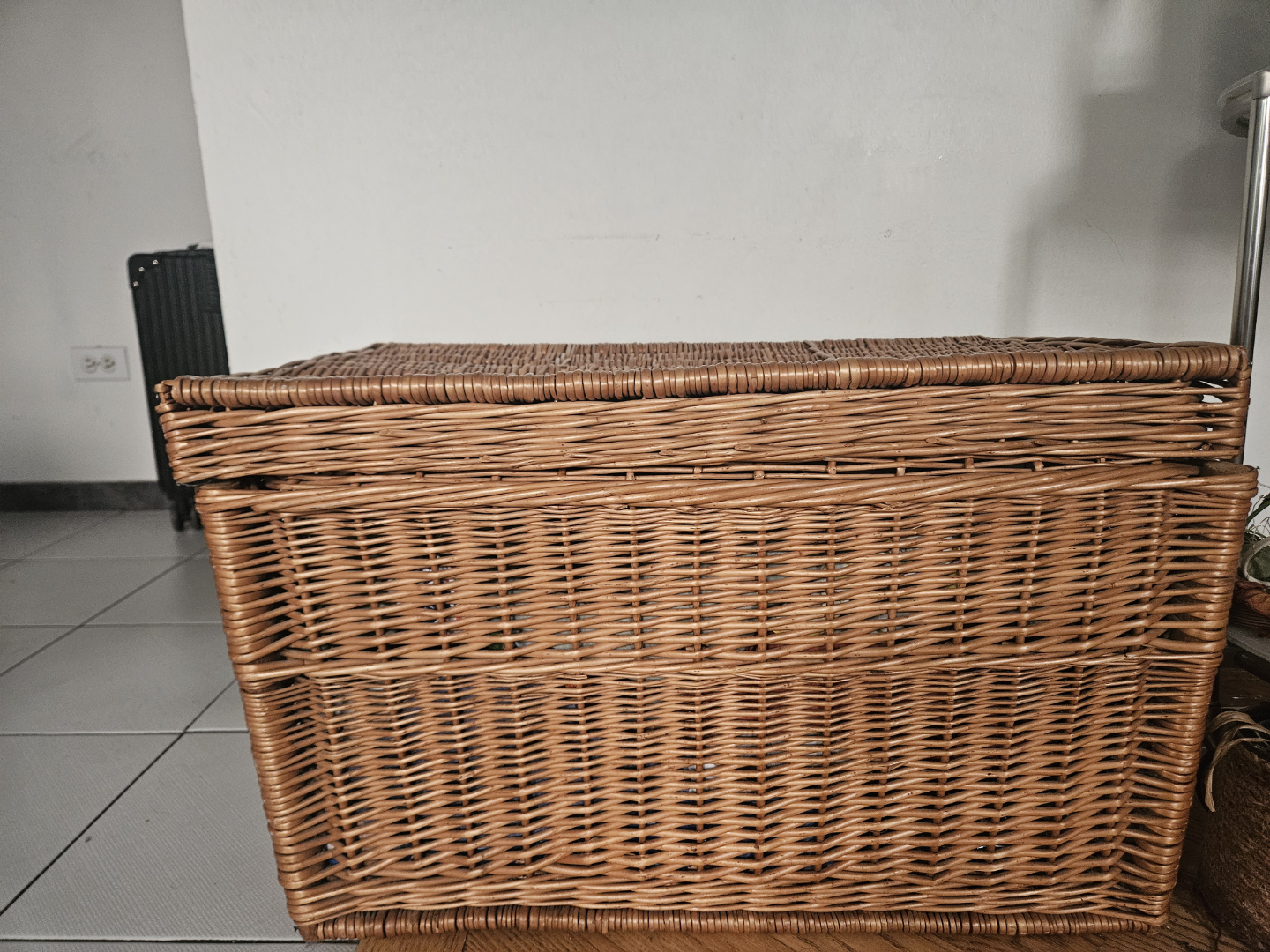 Wicker Storage Trunk