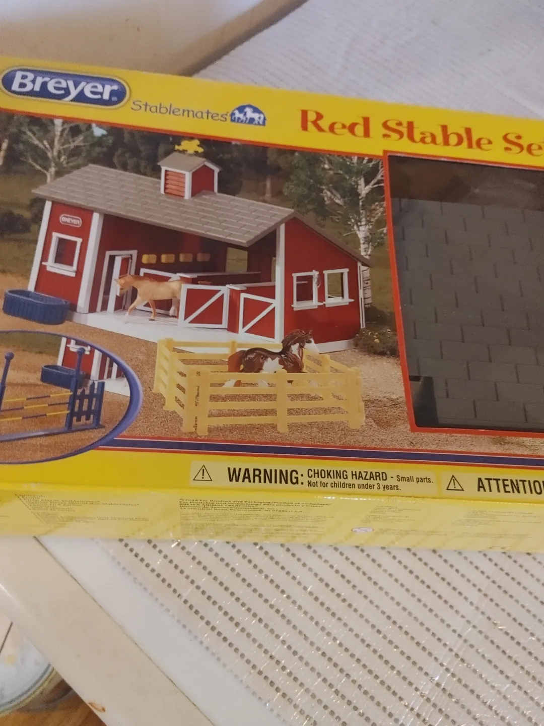 Breyer Stablemates Red Stable Set thumbnail