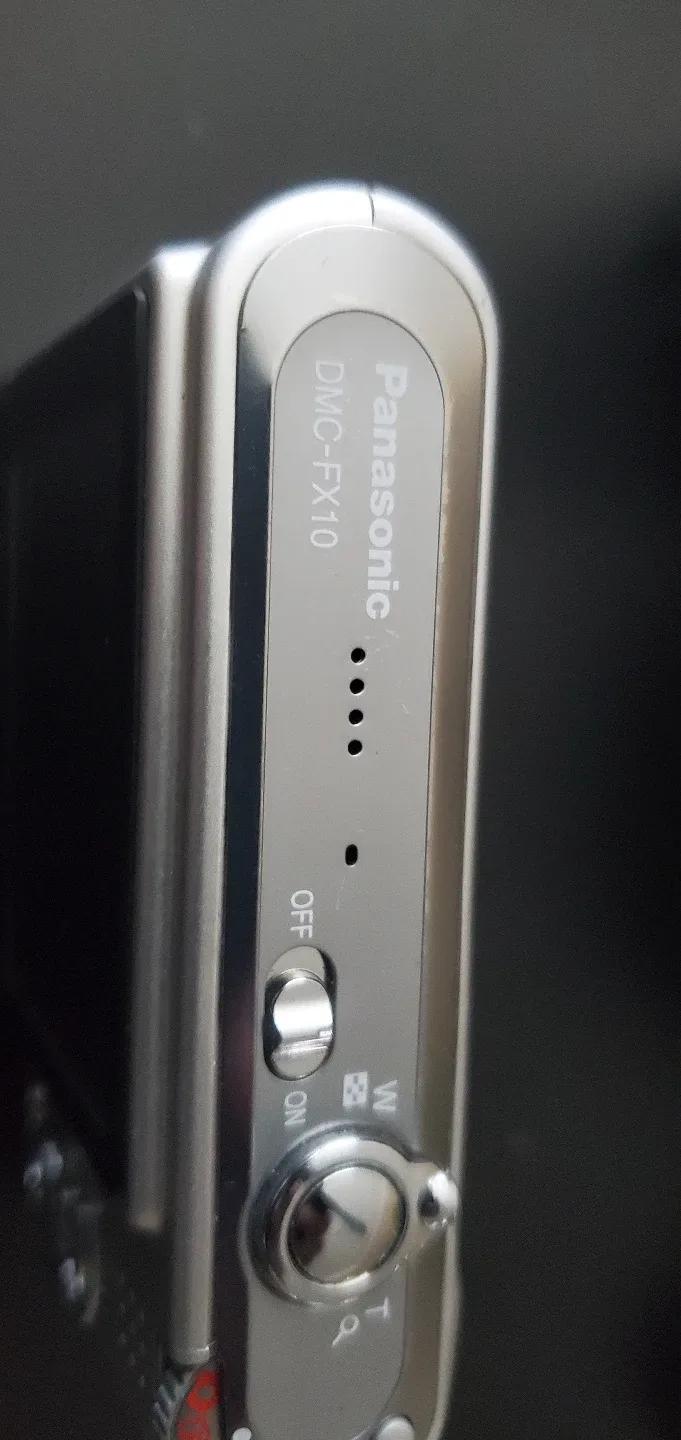 Panasonic Lumix Digital Camera with Charger and Case image indicator(7)