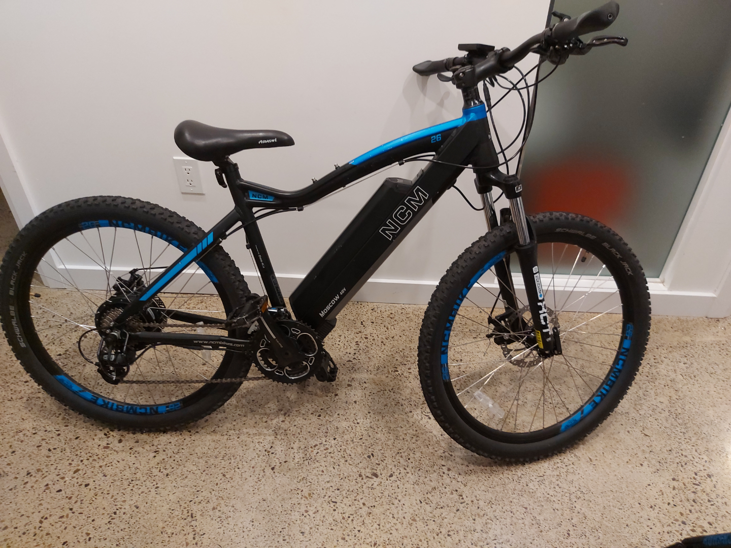 NCM Moscow e-bike Like New 1450 KM! - photo 3