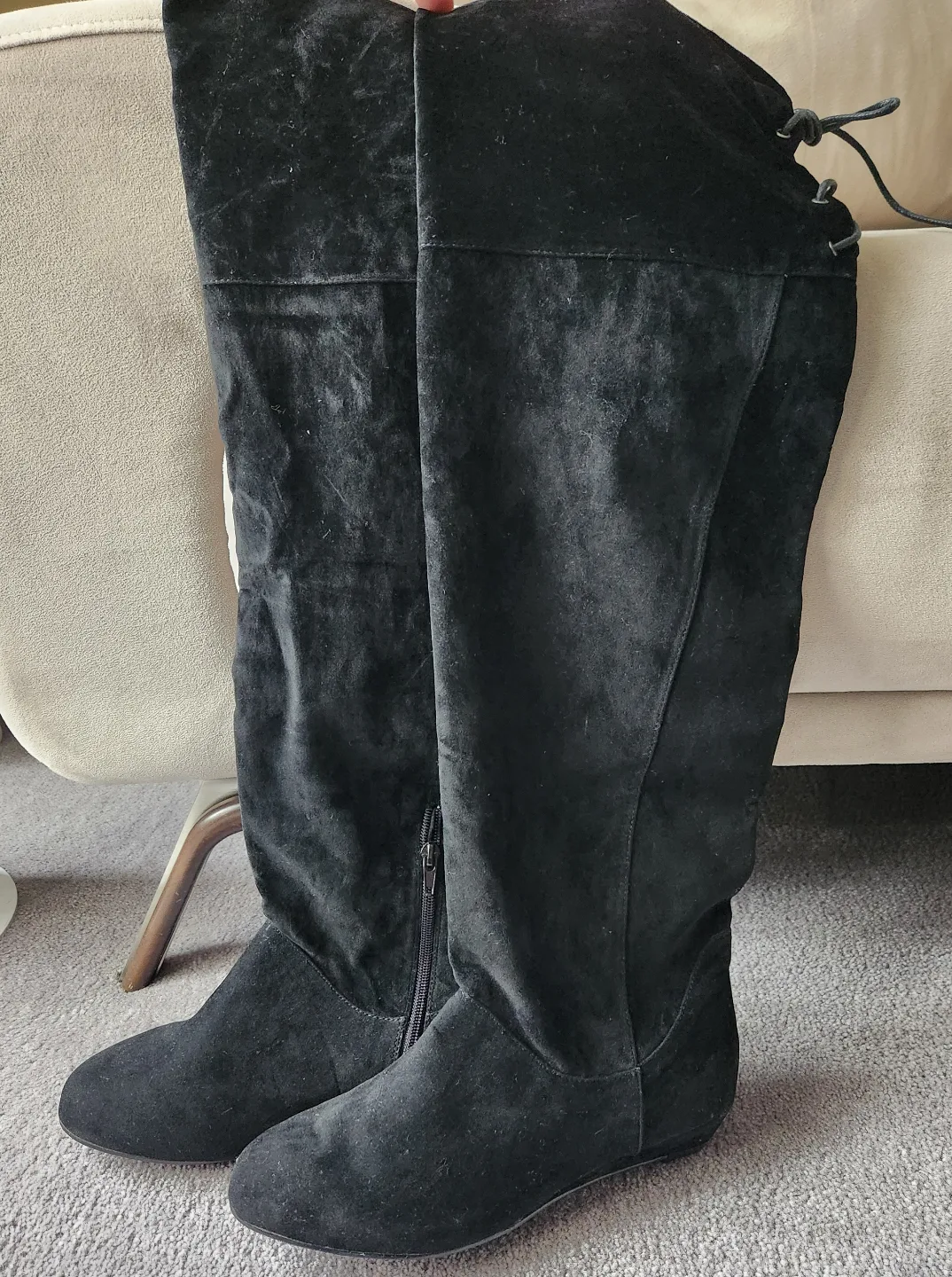 Over-the-knee black boots image indicator(4)