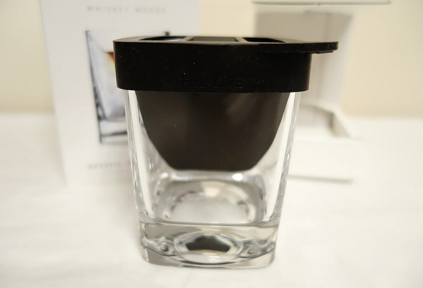 New Corkcicle Whisky Wedge Old Fashioned Glass & Ice Form Set image indicator(7)