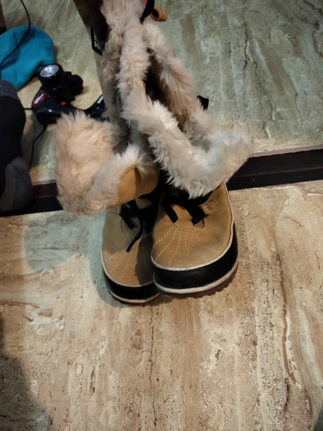 Women's Sorel Winter Boots thumbnail