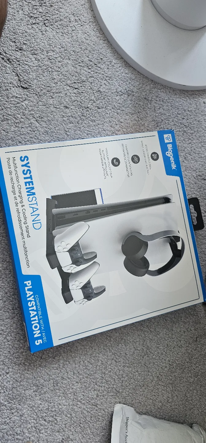 PS5 Vertical Stand for accessories thumbnail