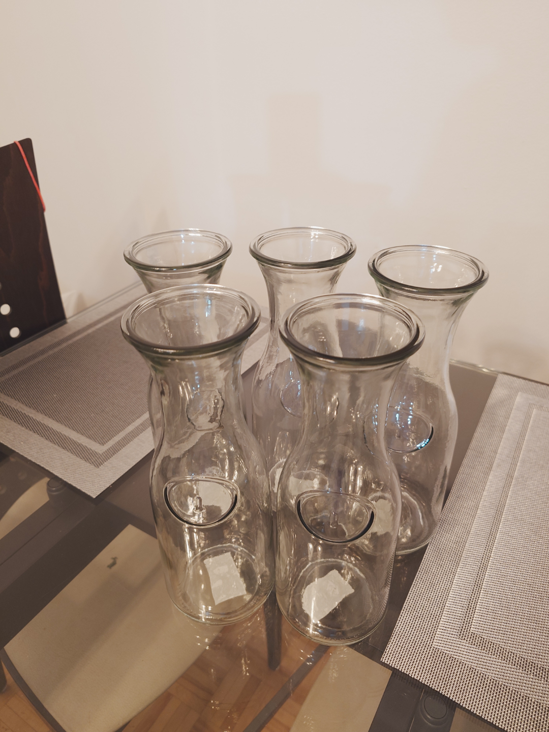 Glass Beverage Dispensers / Carafe 1 litre for wine or juice - photo 2