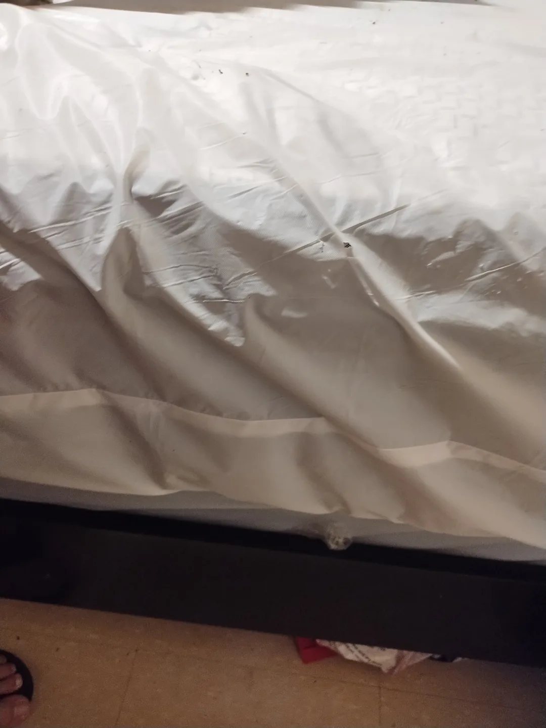 Huey Vineyard Sleigh Bed - Full image indicator(6)