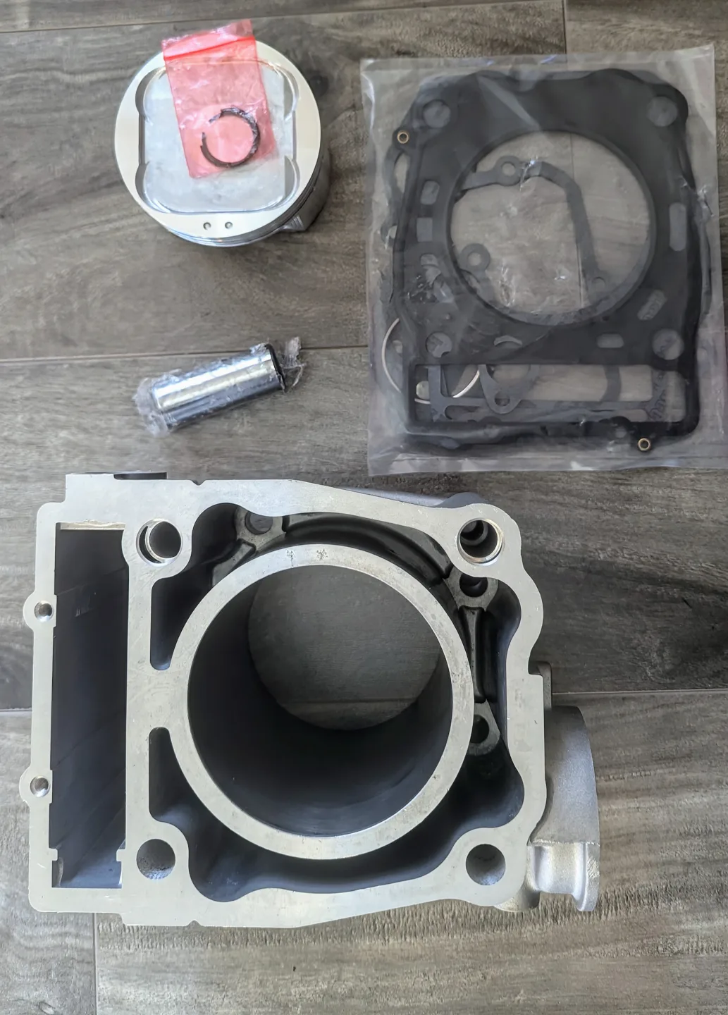 Motors Cylinder  Top End Rebuild Kit thumbnail