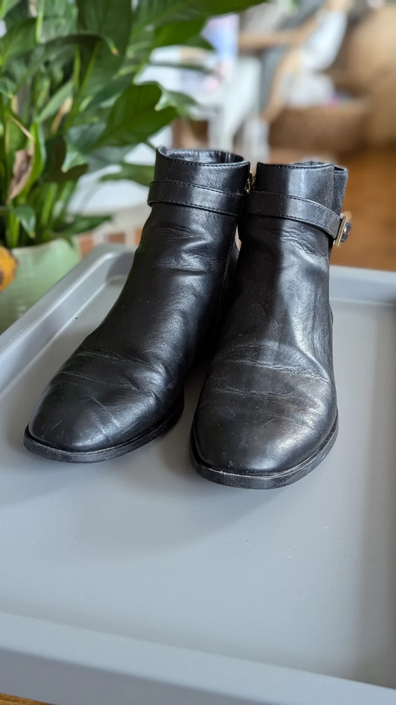 Black Leather Ankle Boots thumbnail