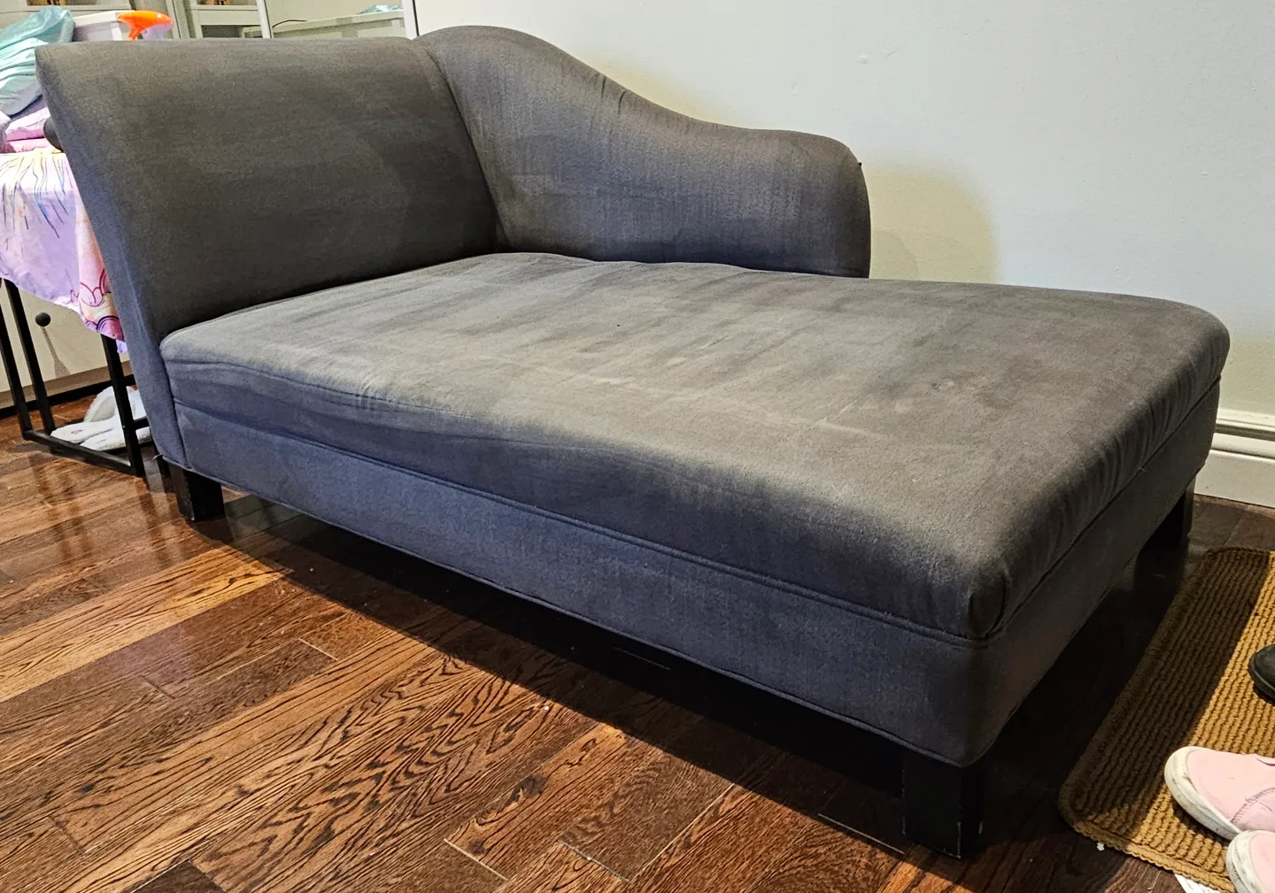 Grey Chaise Lounge #freecycle thumbnail