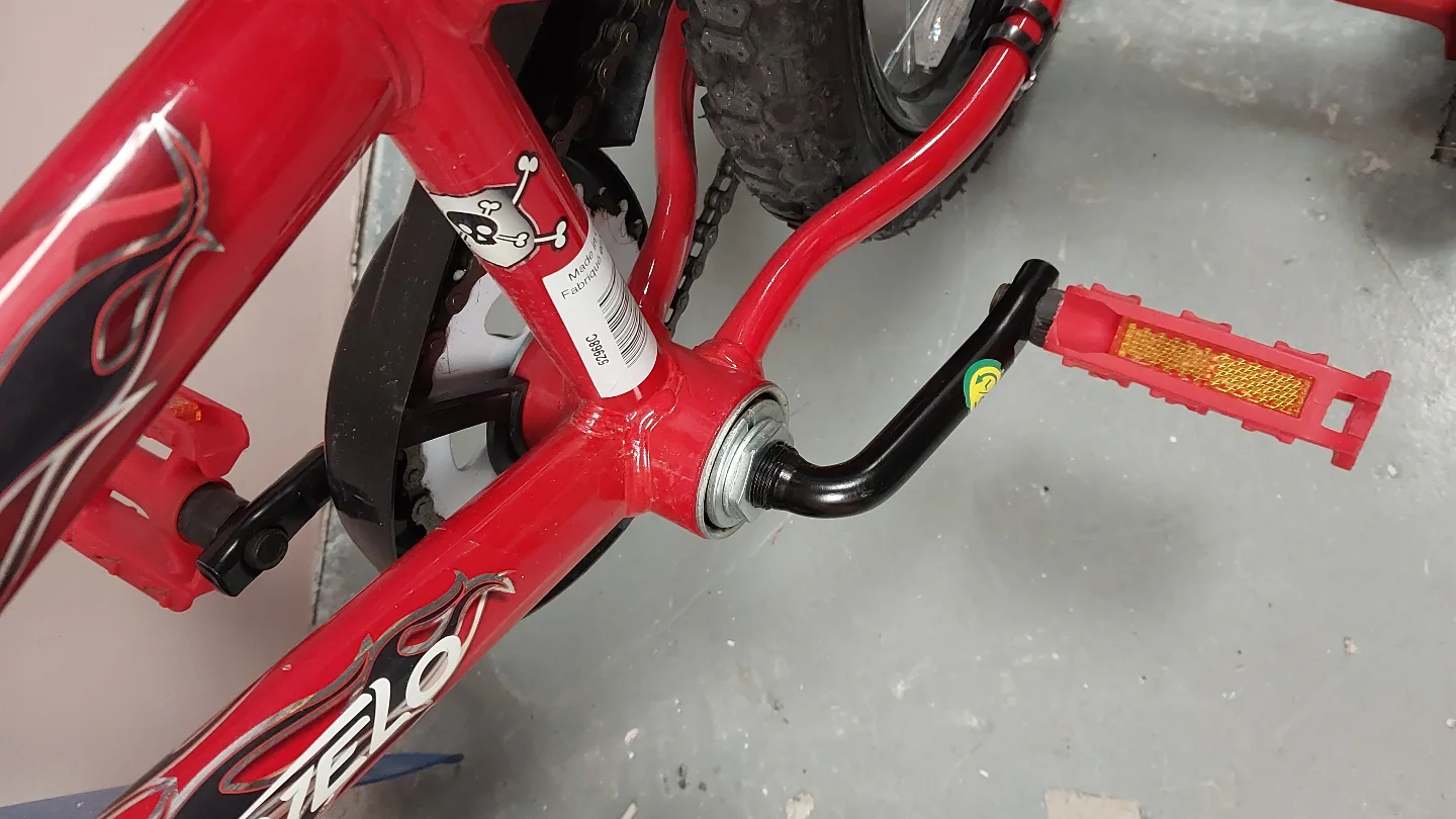 Kids' Red Movelo Rush 12" Bike with Training Wheels image indicator(5)