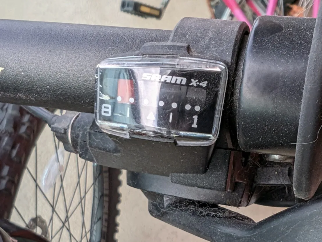 Diamondback line24 Youth Mountain Bike image indicator(4)