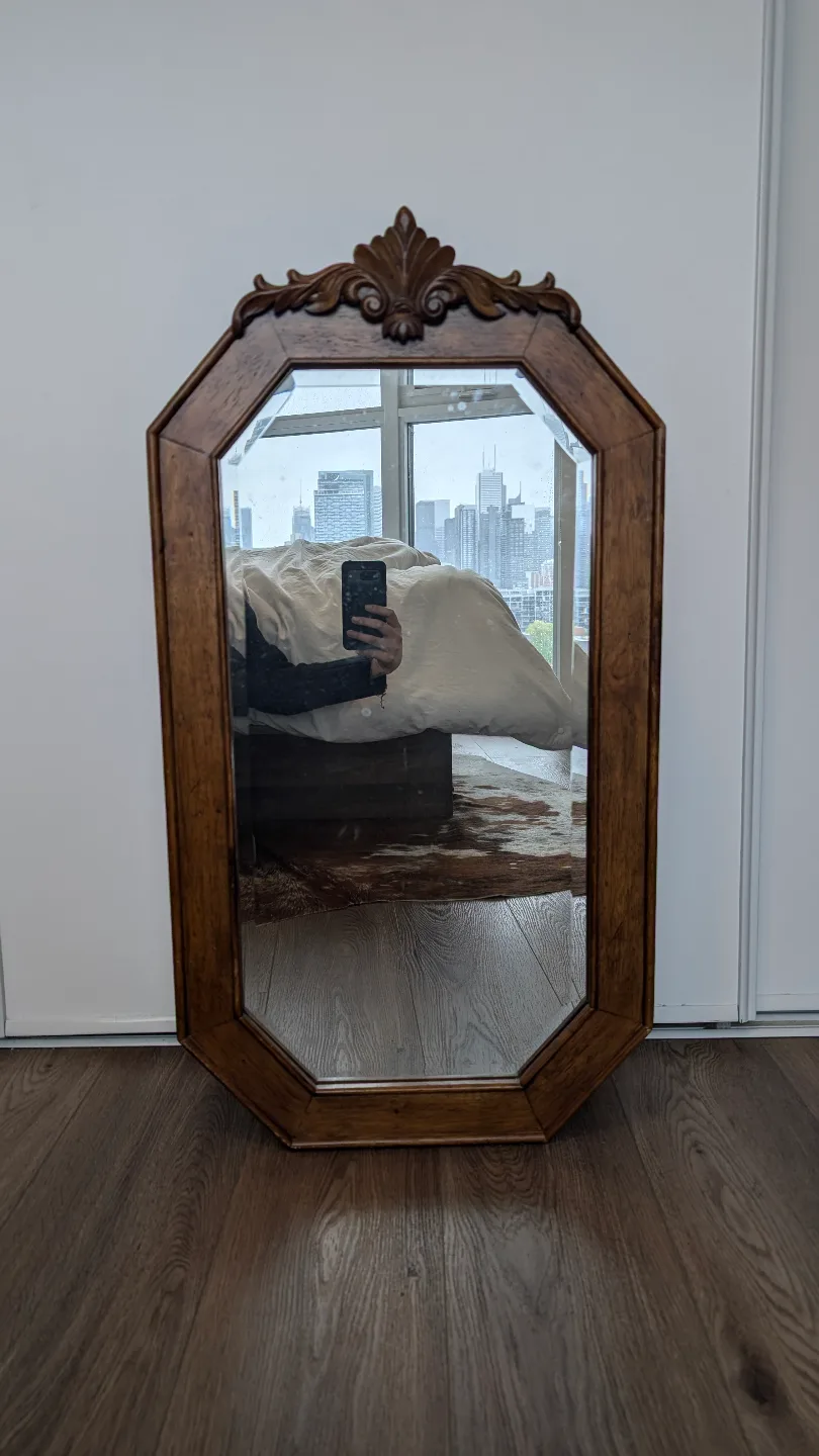 Vintage Wall-Mounting Jewelry Cabinet thumbnail
