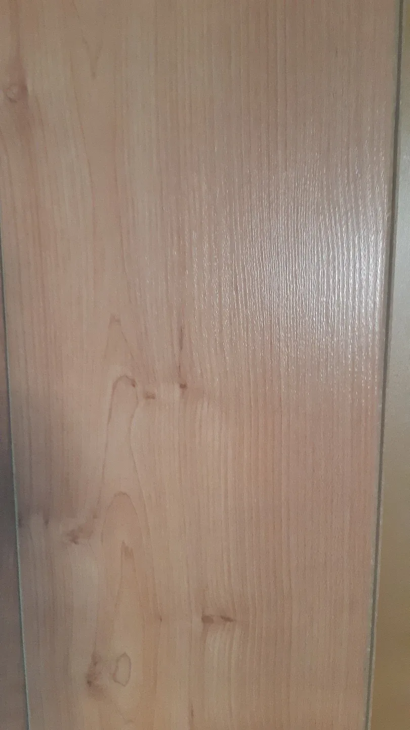 Laminate Flooring - Light Wood thumbnail