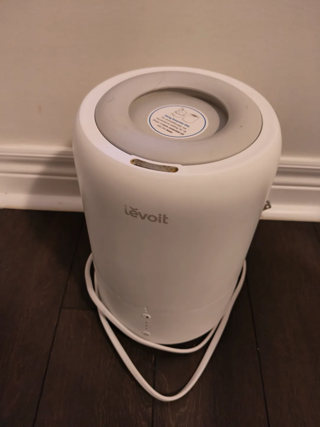 Levolt humidifier - $15. Pickup thumbnail