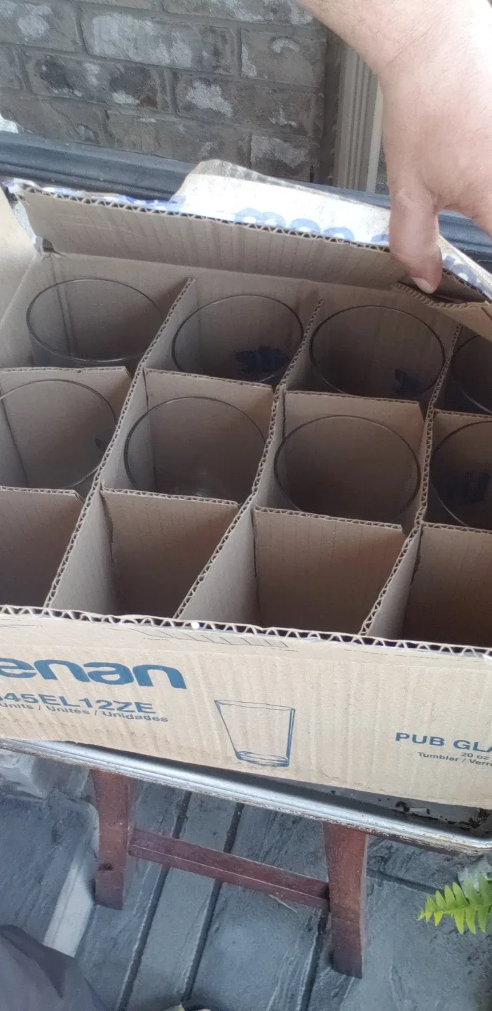 8 Miller Lite Pub Glasses in Original Box image indicator(4)