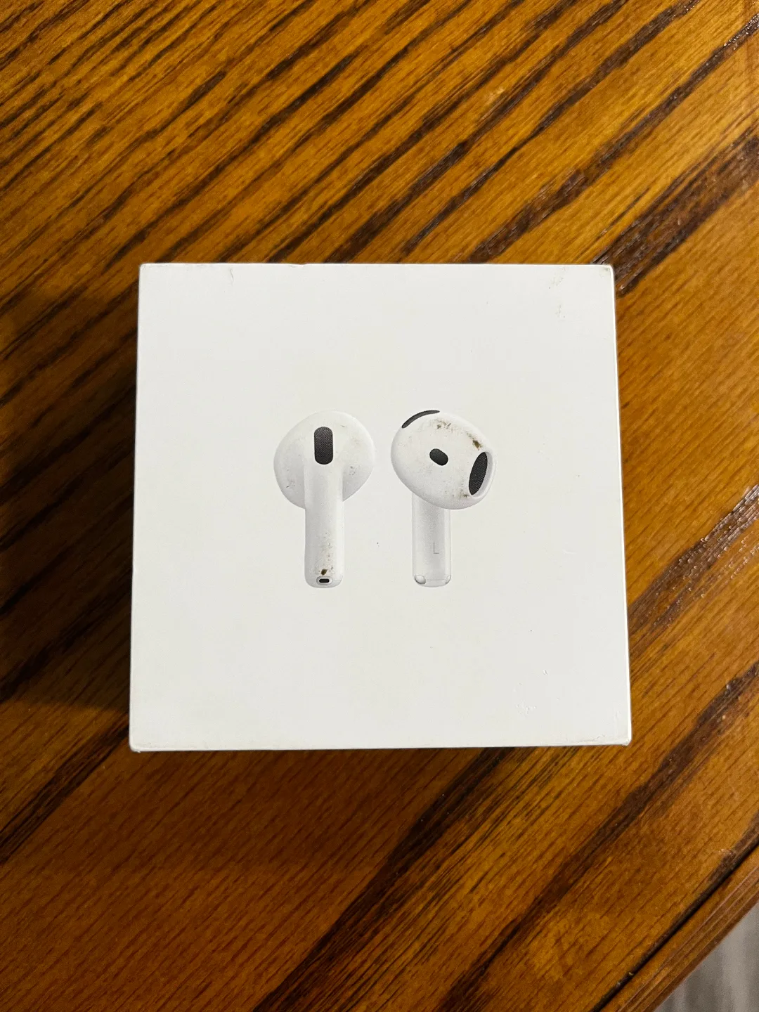 Apple AirPod 4th Gen+ box, lightly used, good condition image indicator(5)