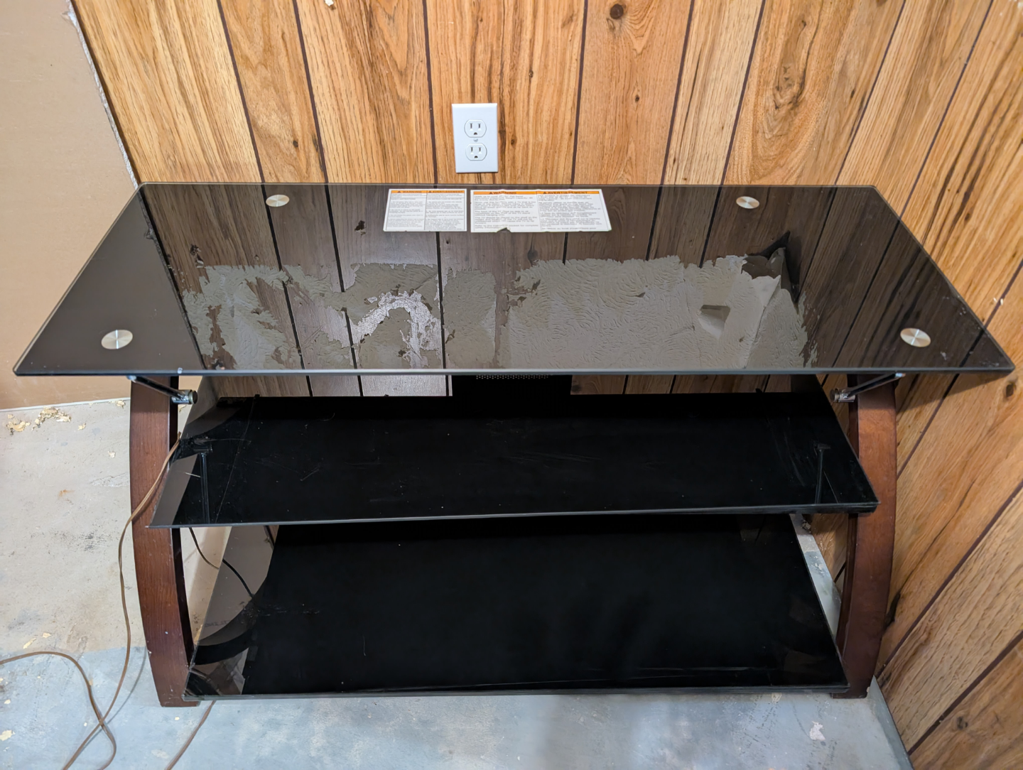 Three-shelf black glass TV stand - photo 2