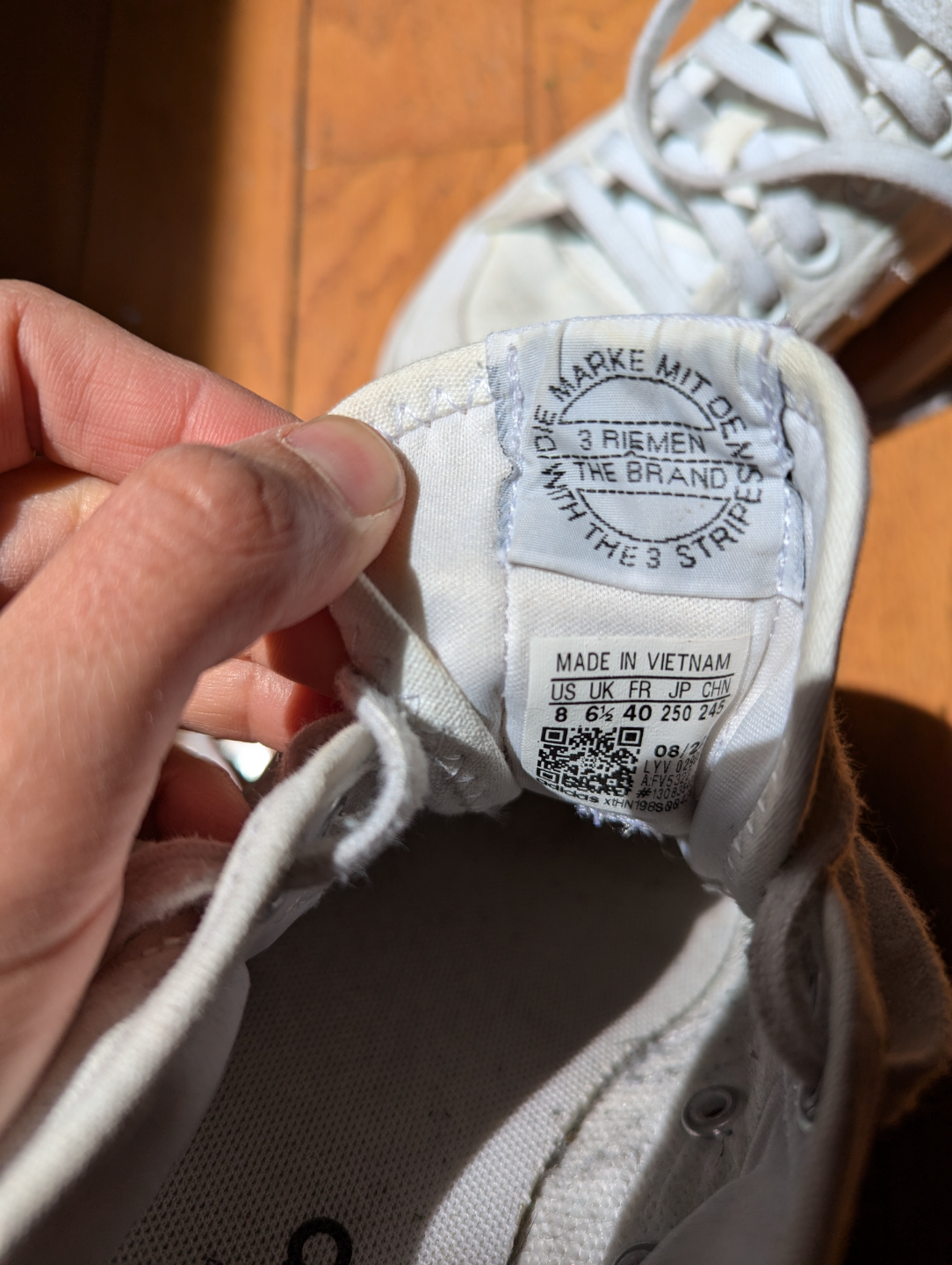 Adida Nizza Shoes - White - Size US 8 - photo 3