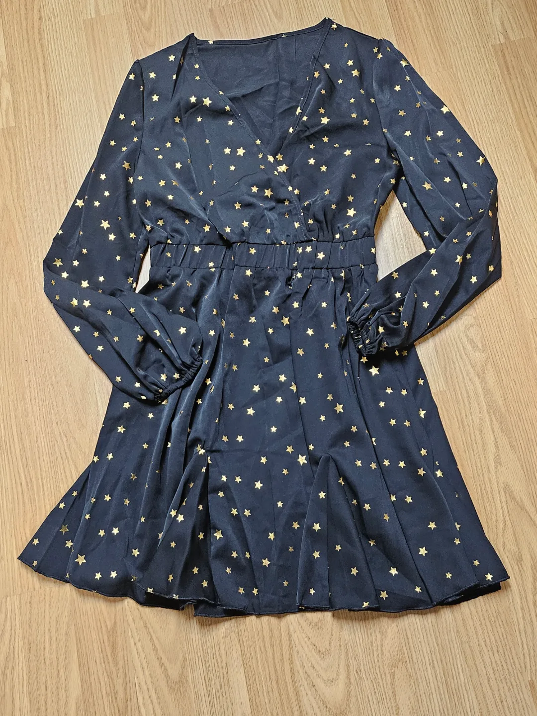 SHEIN Black Star Print Mini Dress Size Small thumbnail