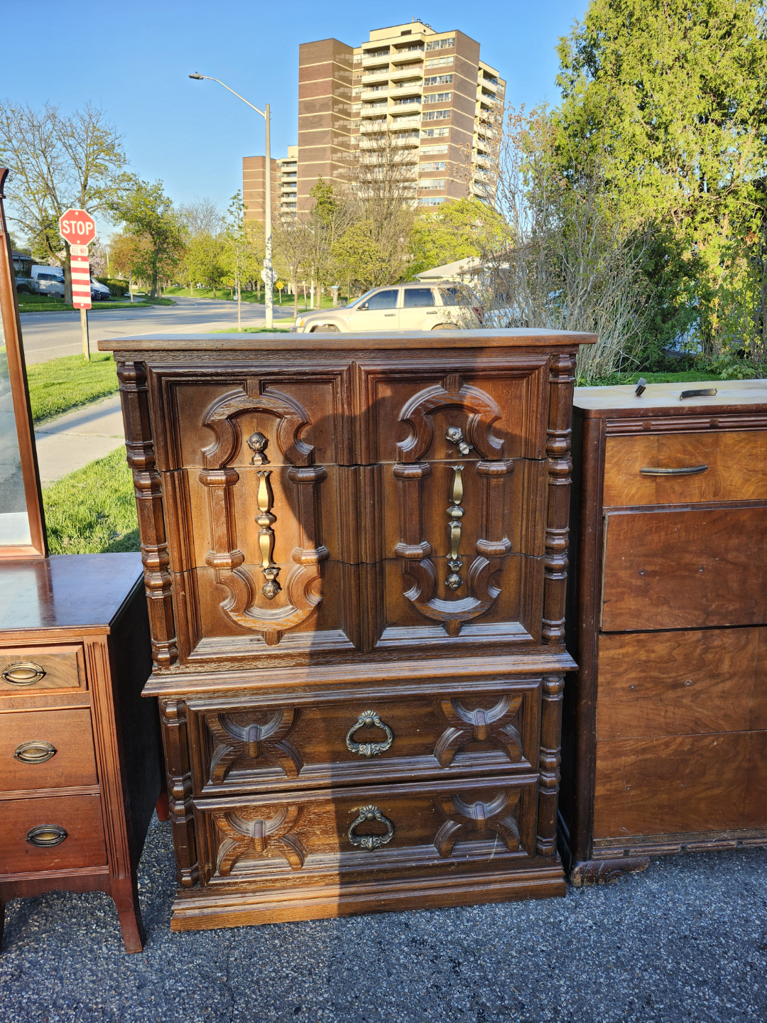 Free Wooden Bedroom Set - photo 3