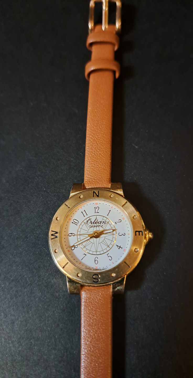 Vintage Orléan Levante Cardinal Watch - photo 2