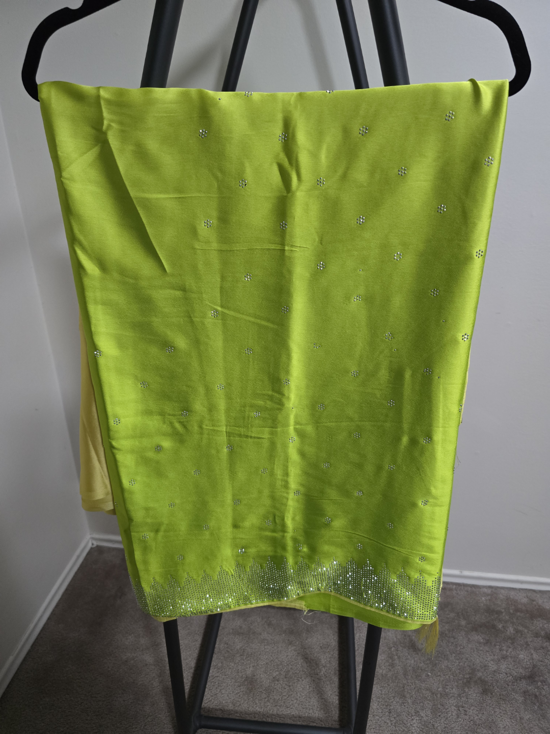 Lime Green and Yellow Beaded Saree - photo 3