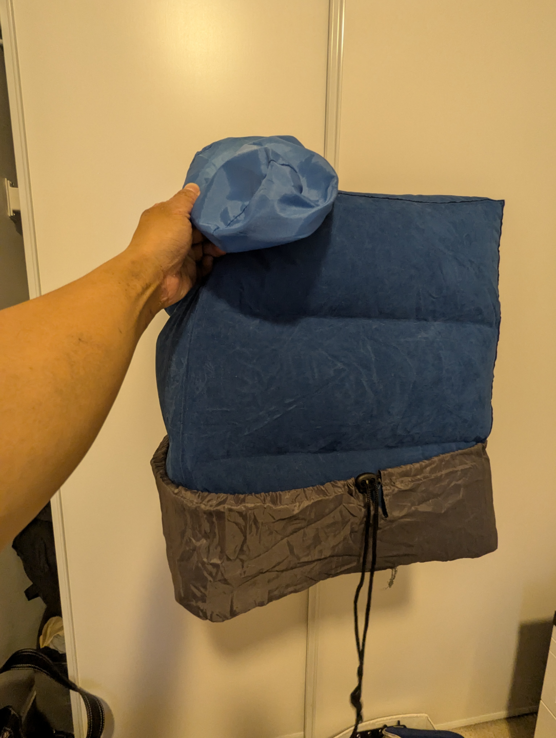 Inflatable Travel Foot rest plus chair - photo 5