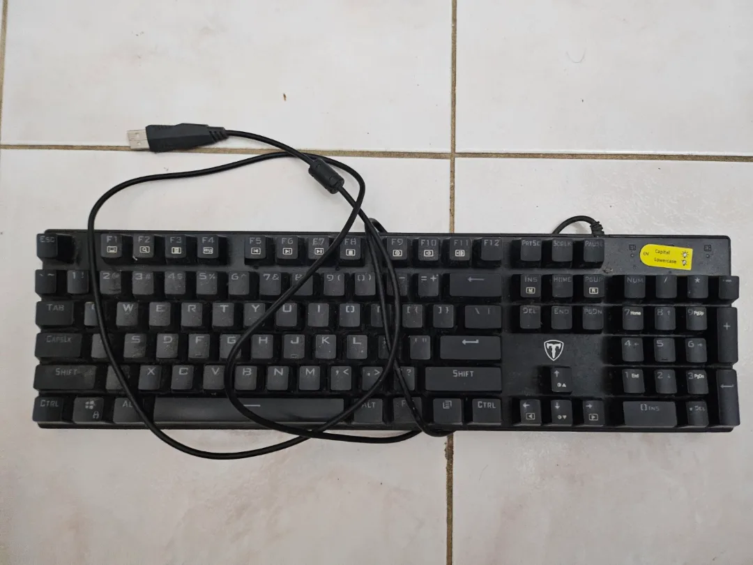 Used Black Wired Gaming Keyboard thumbnail