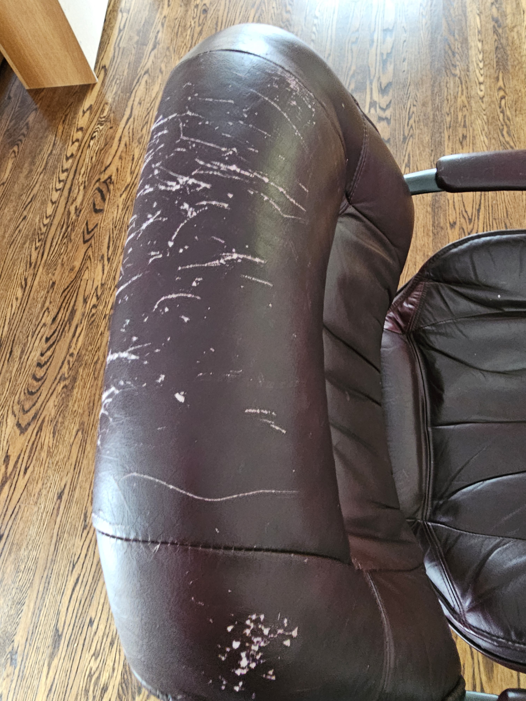 Executive Office Chair - photo 3