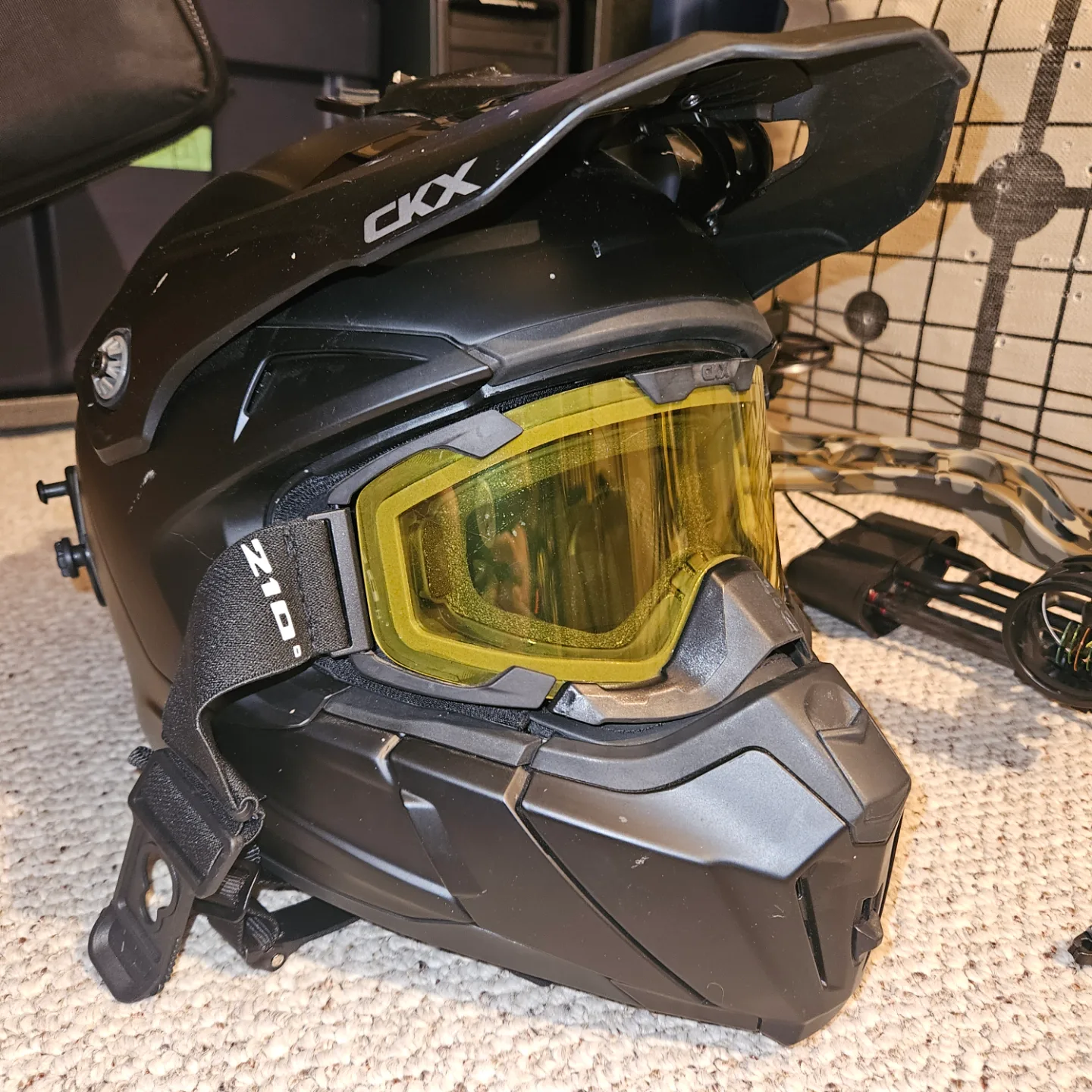 CKX Titan Modular Snowmobile Helmet with Goggles image indicator(2)