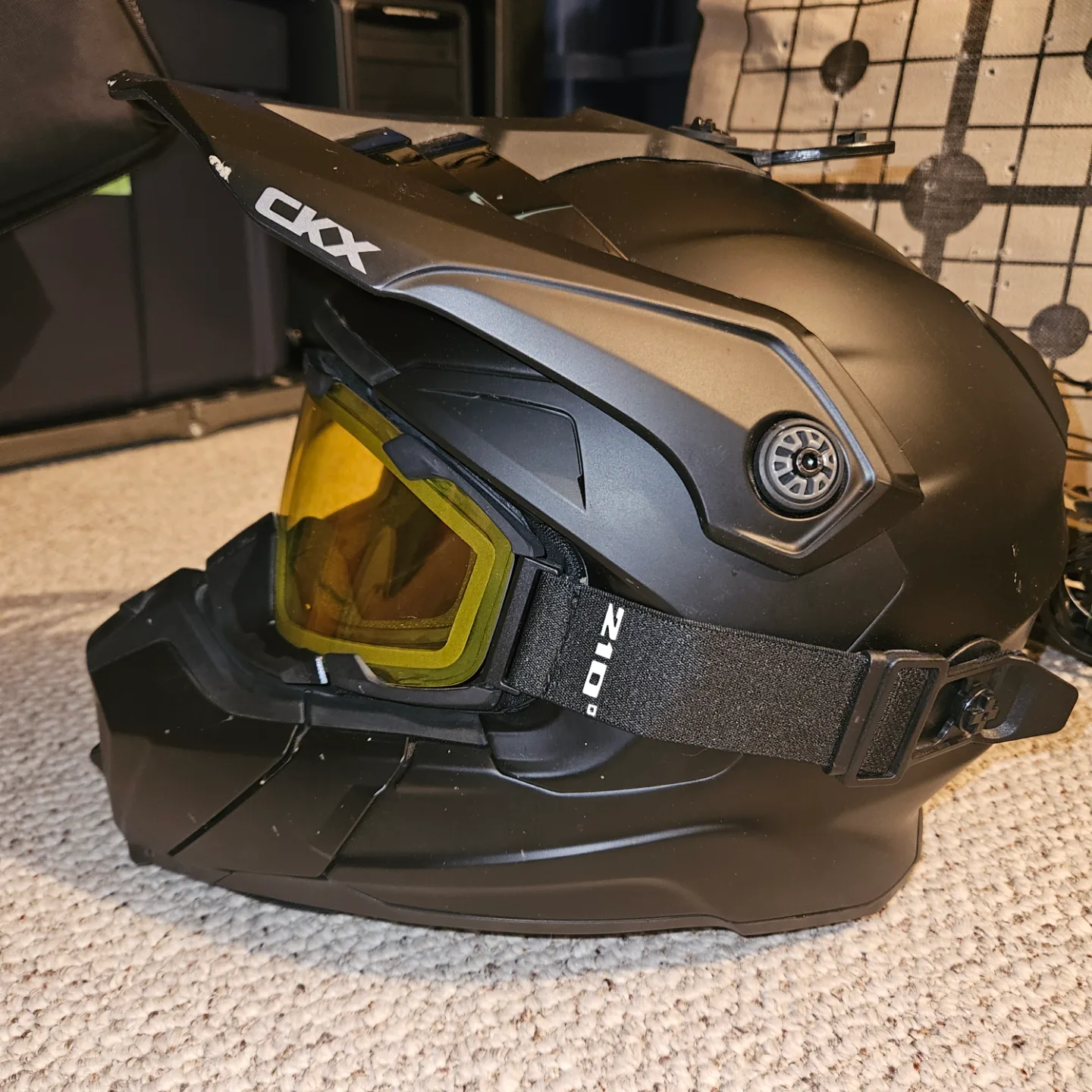 CKX Titan Modular Snowmobile Helmet with Goggles image indicator(3)