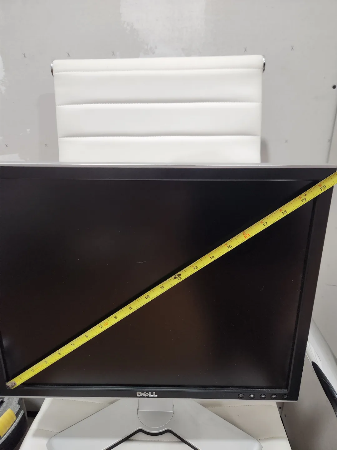 Dell 1907FP 20" LCD Monitor 🧡 image indicator(4)