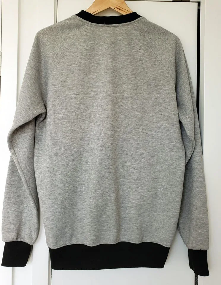 Vintage Retro Grey Sweatshirt From London UK - Men's M image indicator(3)
