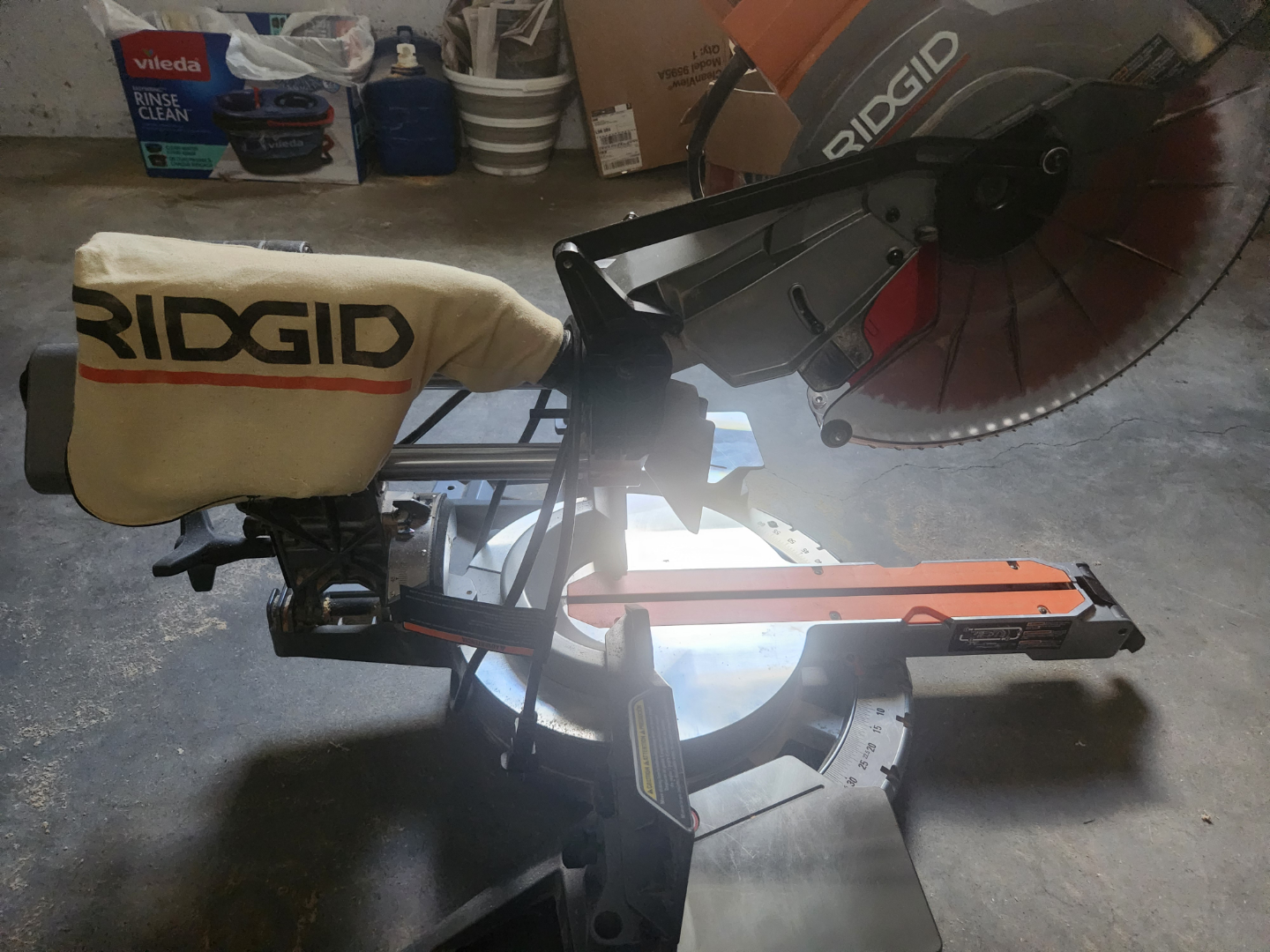 RIDGID Miter Saw - photo 4