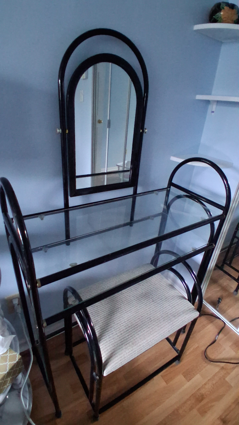 Vanity Set with Mirror and stool
