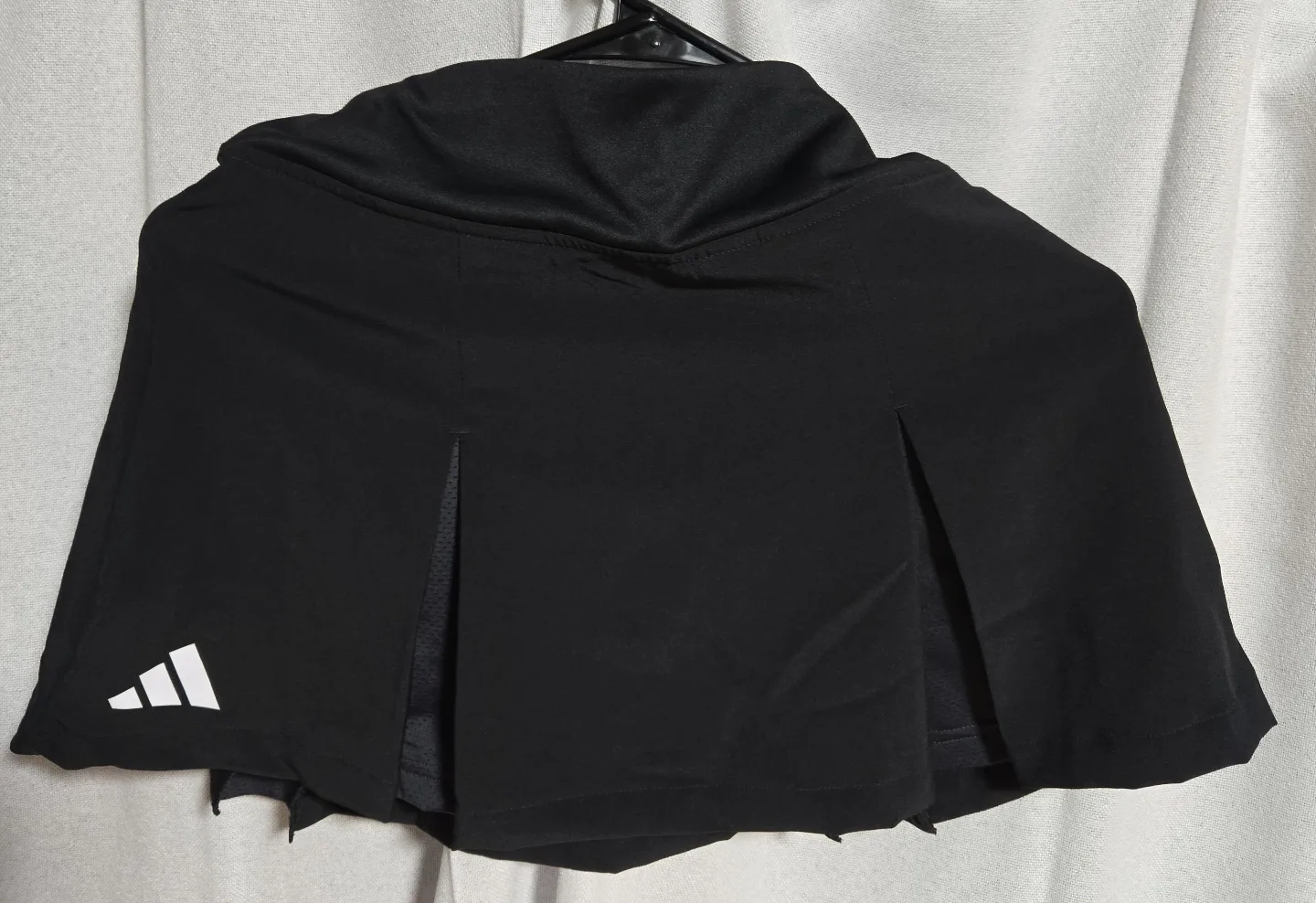 Adidas Women's Tennis Skirt - Size XS image indicator(2)