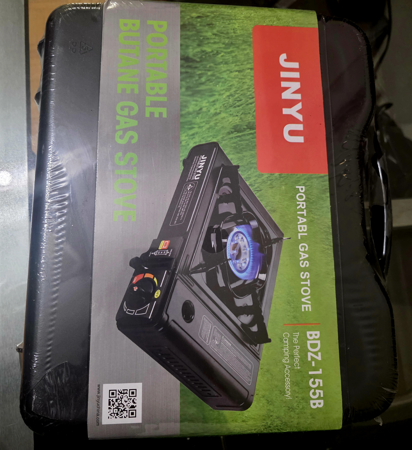 BRAND NEW Portable Butane Gas Stove with Four Fuel Cartridges - photo 4