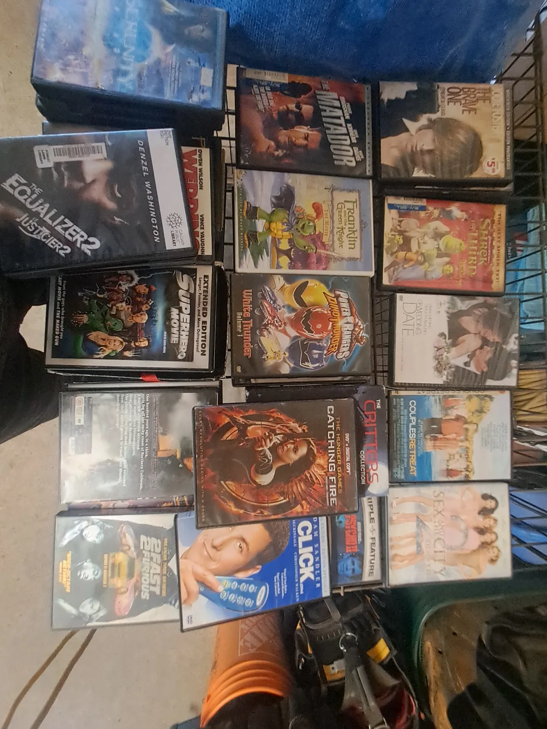 DVD Movies image indicator(10)