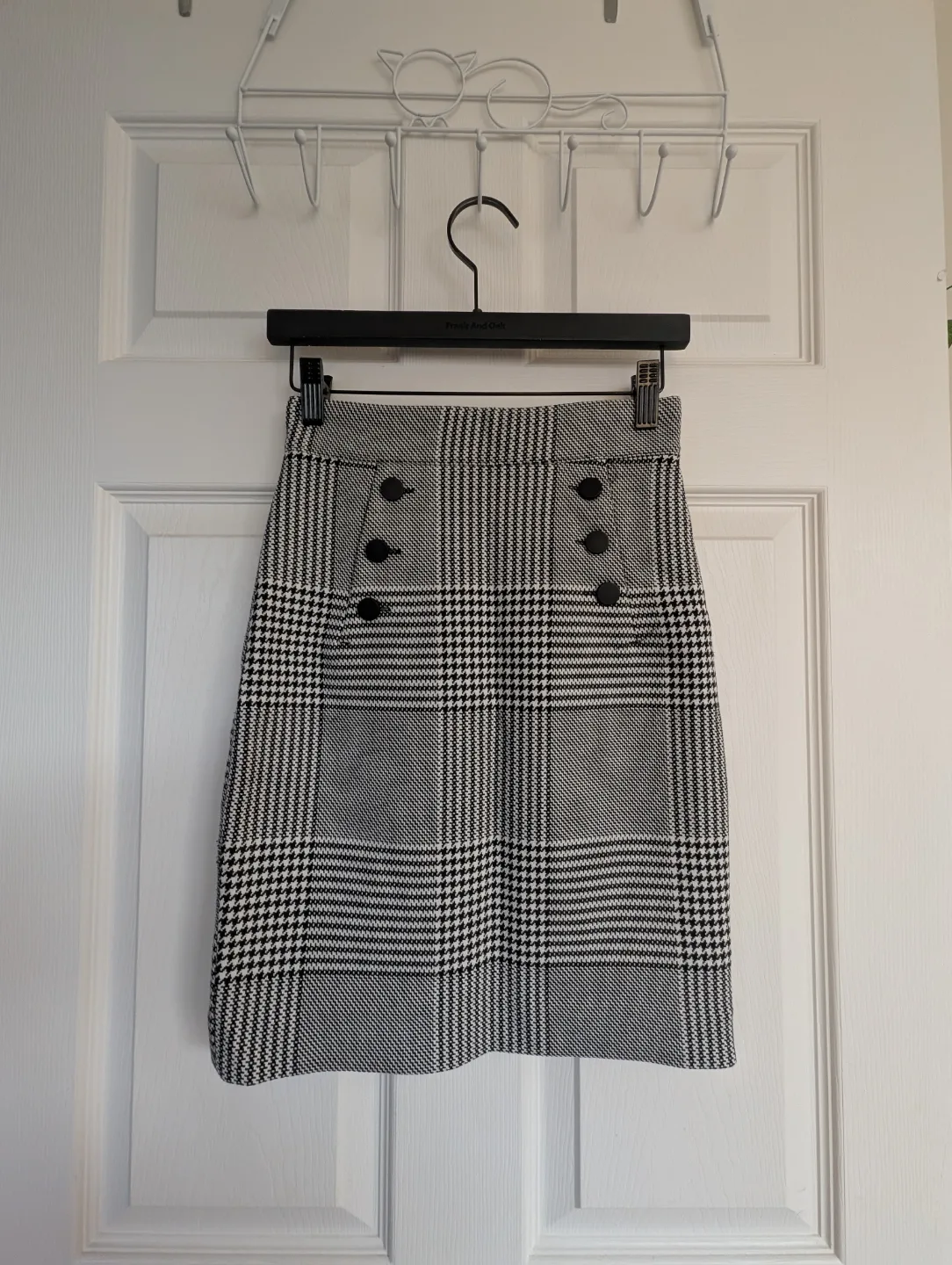 H&M Black and White Houndstooth Skirt thumbnail
