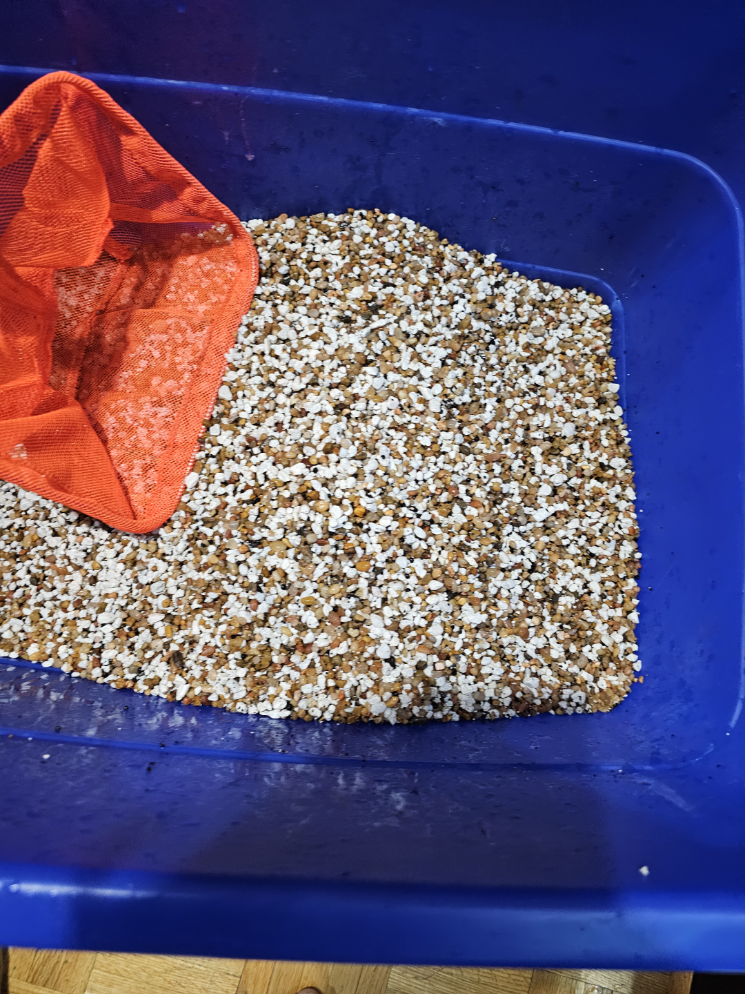 aquarium  pebbles 60 pounds