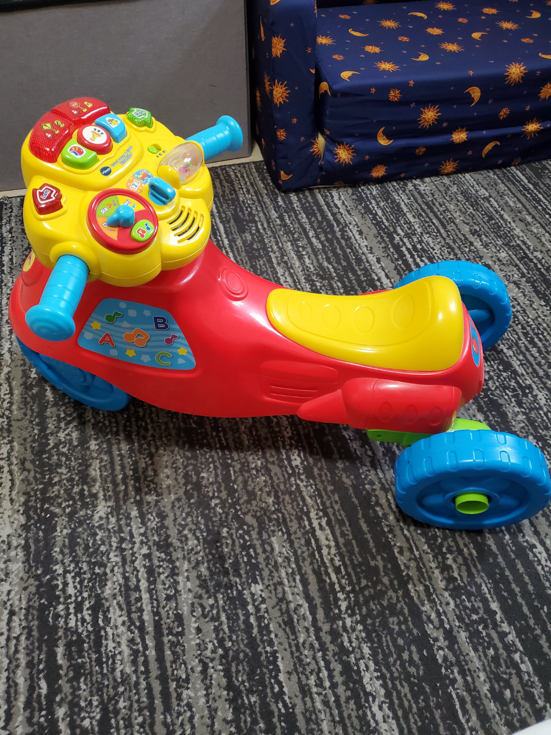 Vtech 2-in-1 Learn & Zoom Motorbike