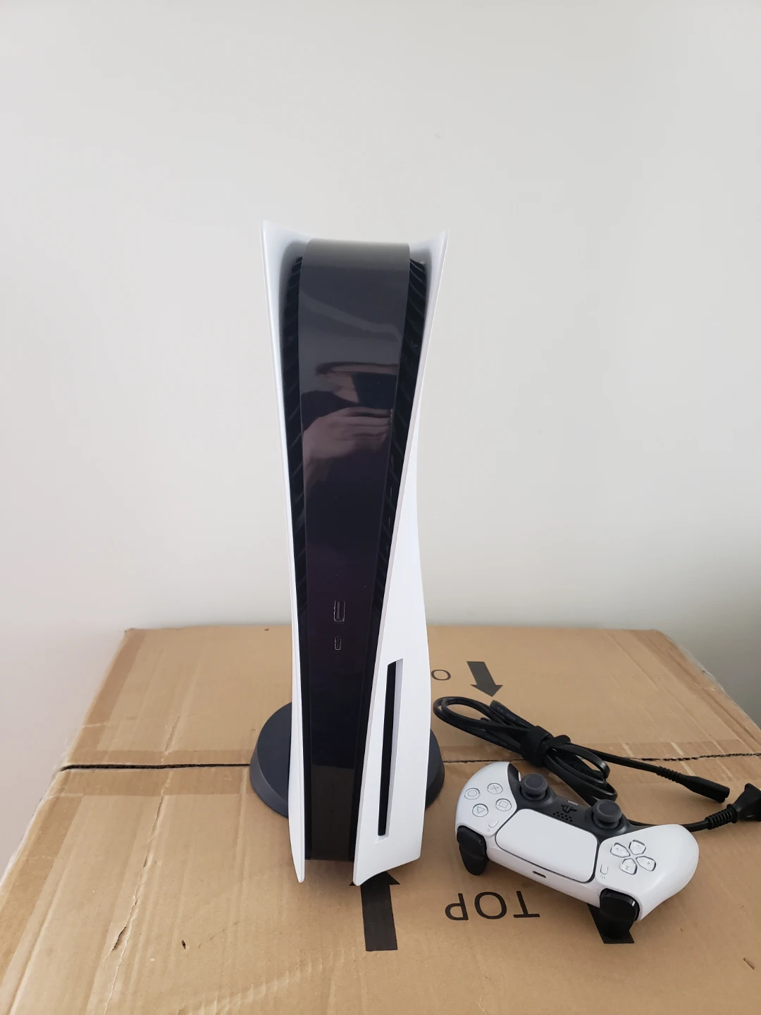 Playstation 5 (PS5)with disk drive and controller