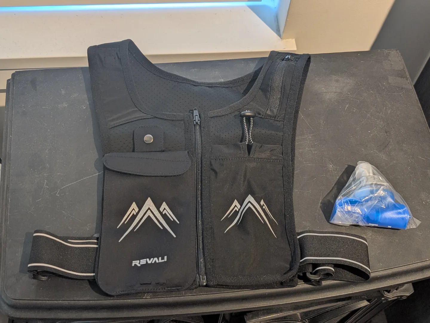 Revali Hydration Vest with Water Bottle thumbnail