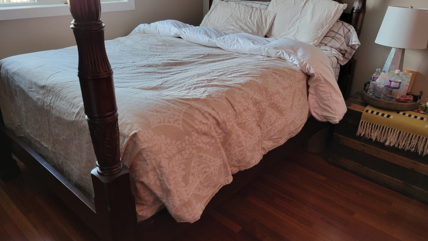 Queen-size Poster Bed Frame