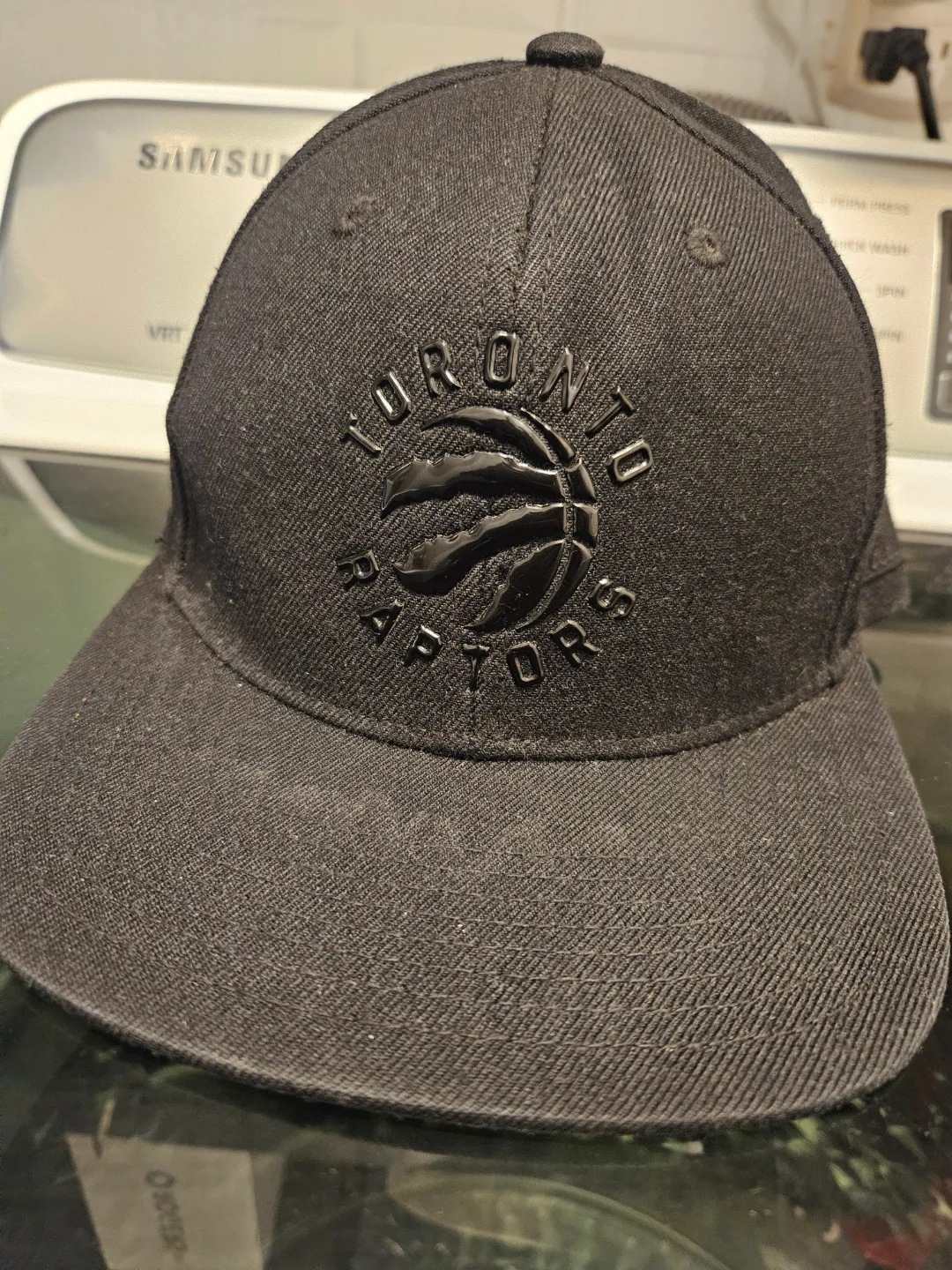 Toronto Raptors Black Hat thumbnail
