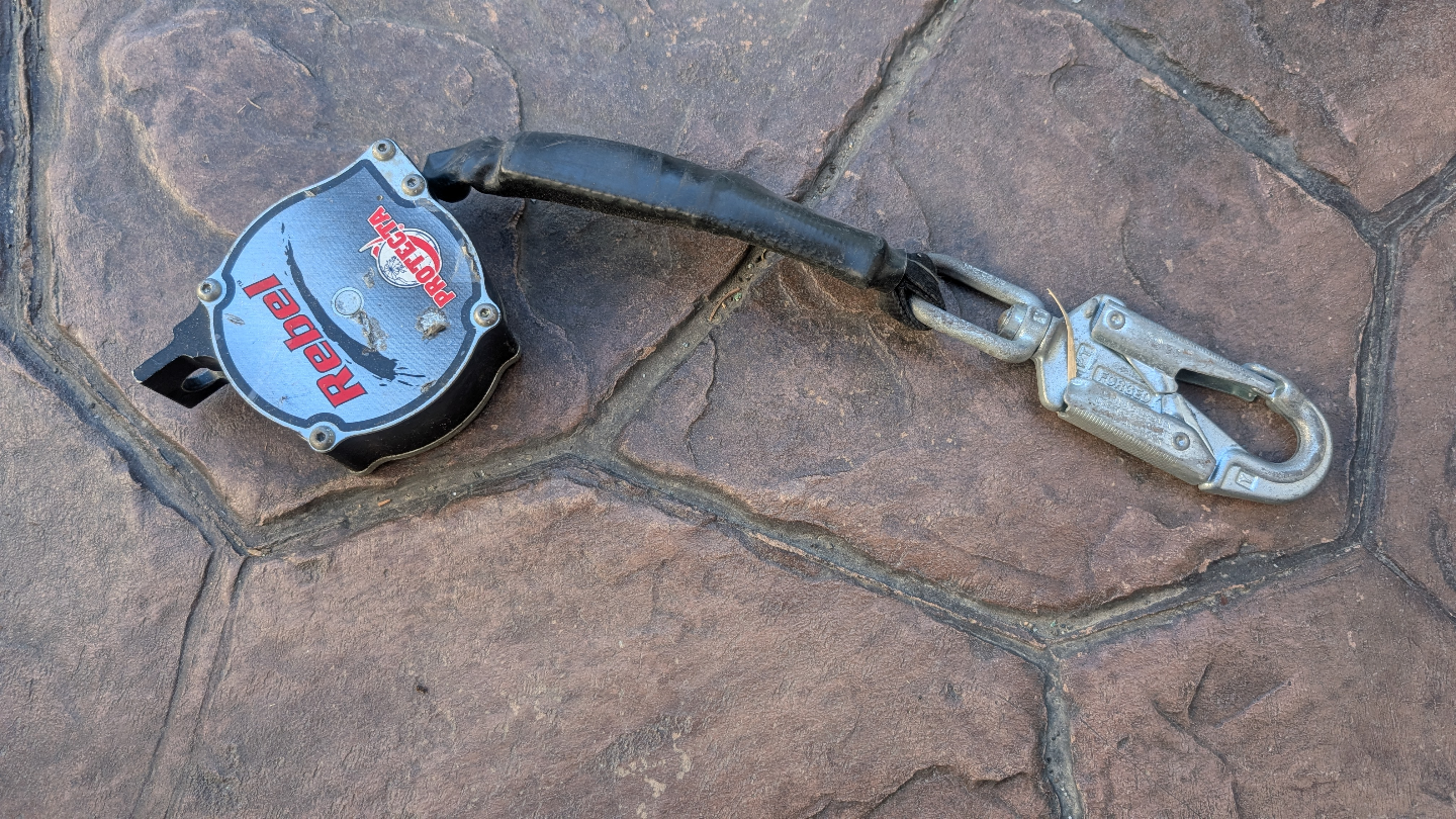 Protecsa Rebel Fall Protection Device - photo 4