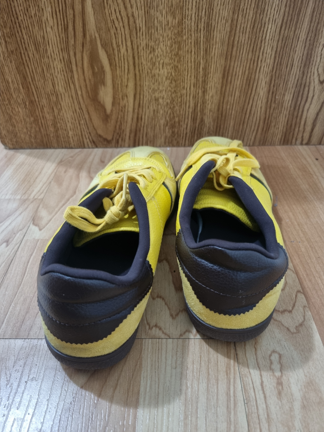 Zara Yellow Sneakers - EUR 39 - photo 2