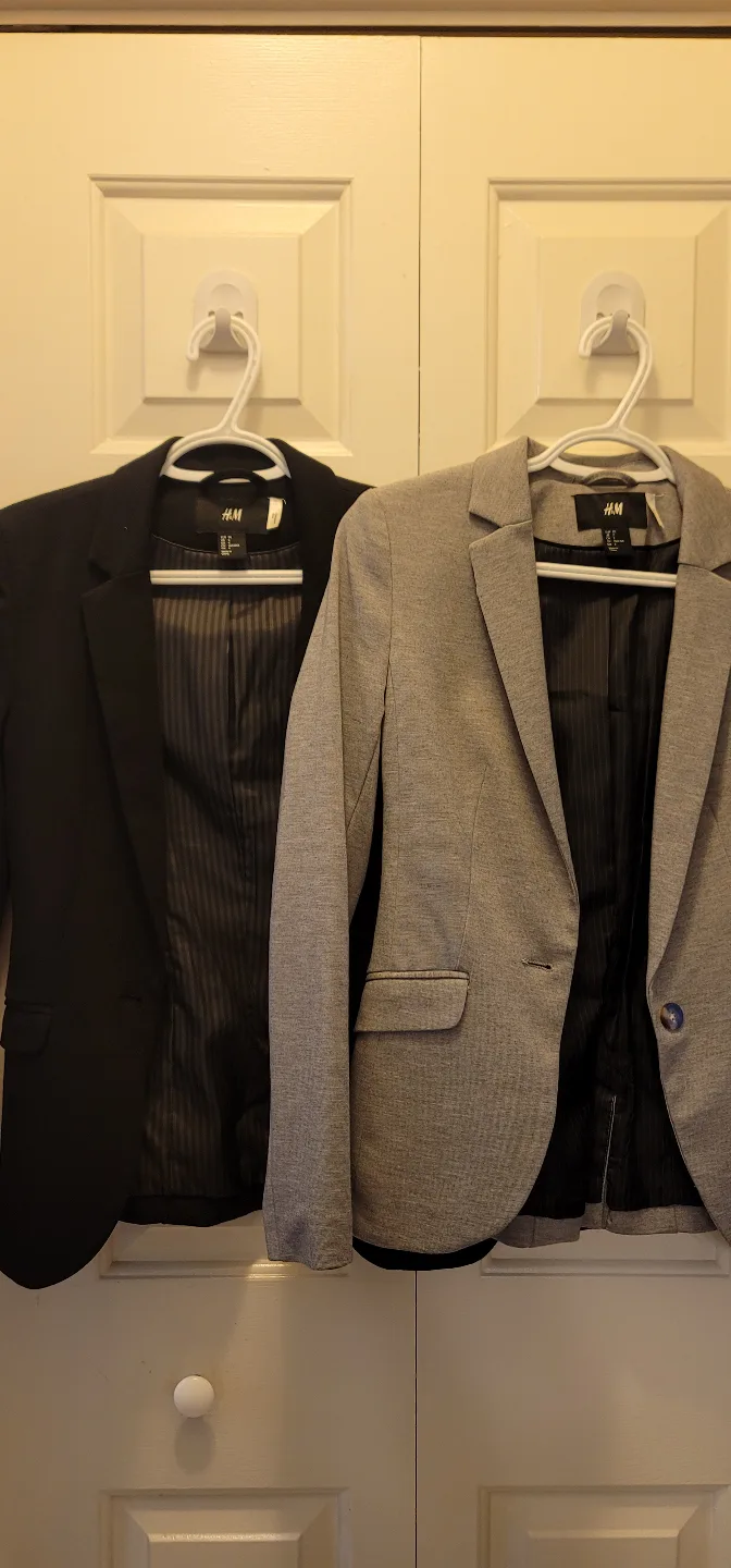 Two H&M Women's Blazers - Black  Size 4 & Grey Size 2 thumbnail