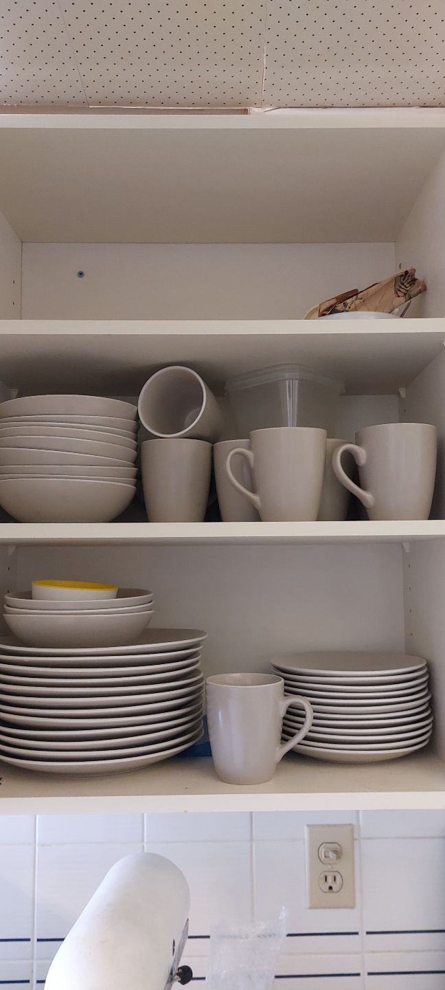 GlucksternHome stoneware dinnerware set